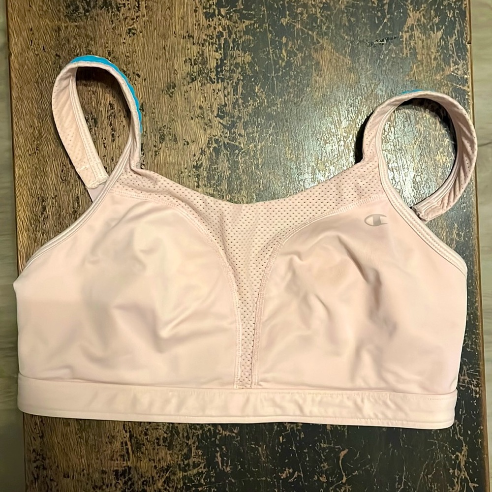 Champion pink full support double dry sports bra. Size 34D.